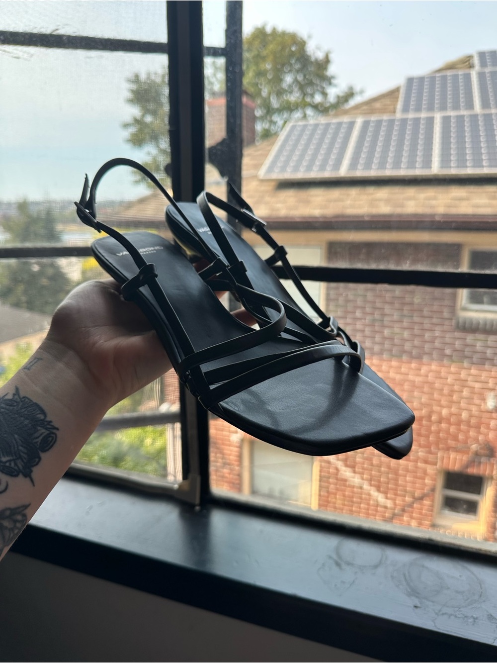 VAGABOND Black Strappy Slingback Sandals